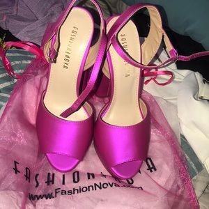 Fashion Nova heels